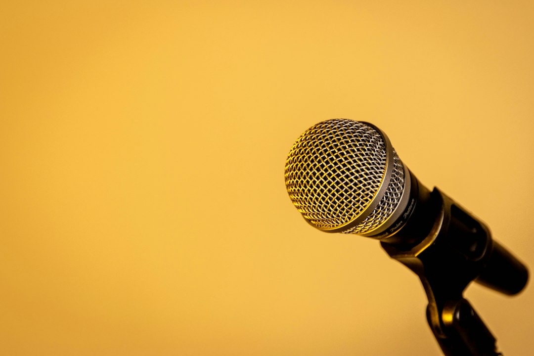 Microphone - giving voice to AEC Business Development Leaders